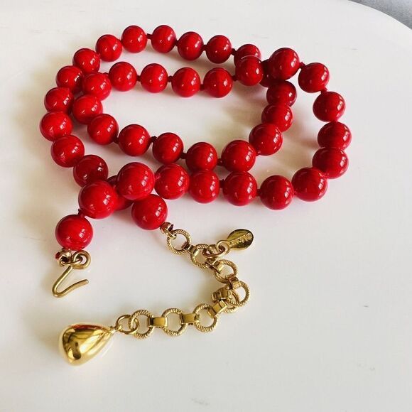 Vintage Monet Necklace Cherry Red Gold Lucite Beads Beaded PRETTY  18” 4325 - Picture 6 of 13